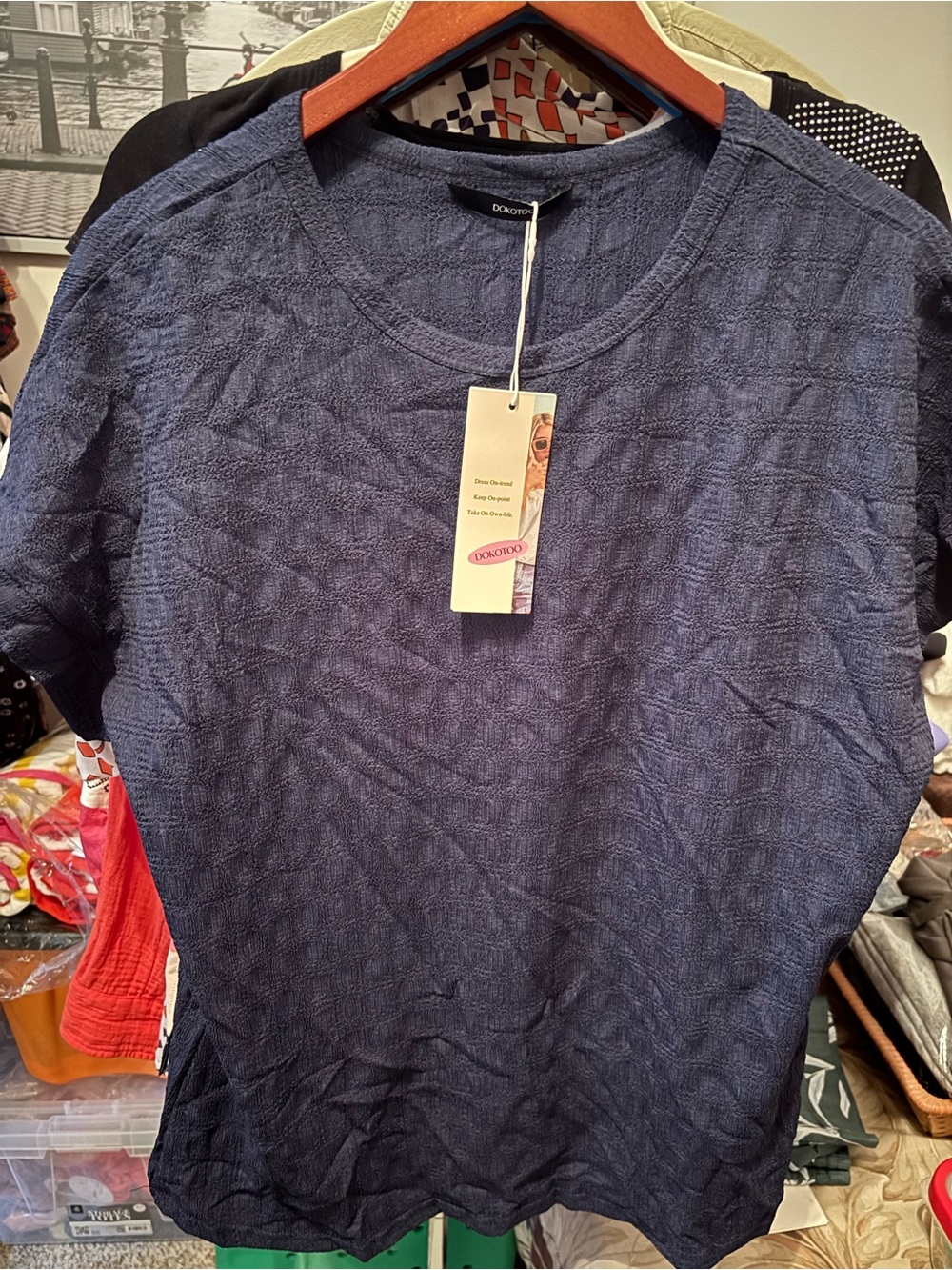 NWT Crewneck Short-Sleeve Tee in Navy 24-25”Ptp